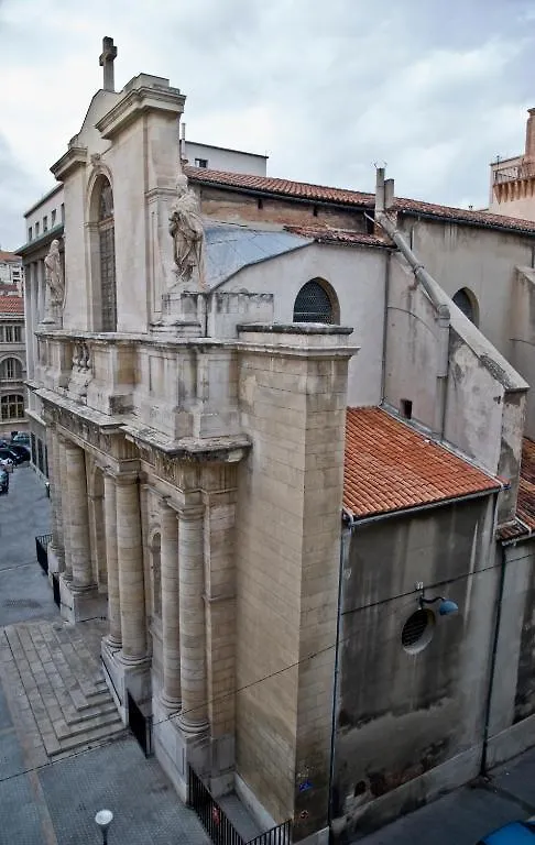 Les Appartements Du Vieux-Port: Appartement Haussmannien Marseille